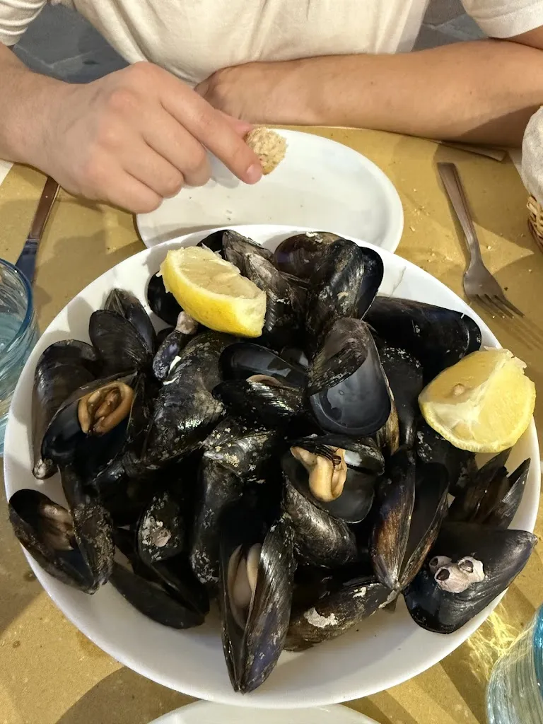 Lea_SempreAmighi_La Spezia_review