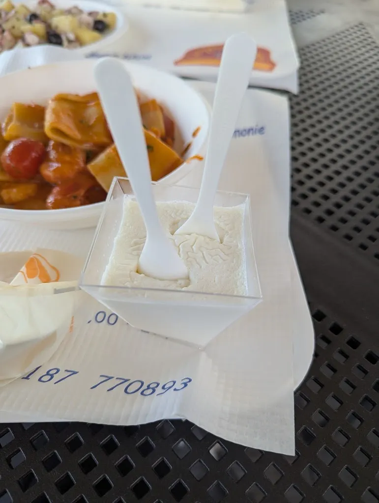 M L_Dai Pescatori_La Spezia_recensione