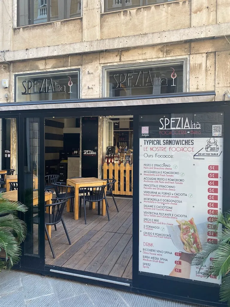 Spezialità, focacceria bistrò restaurant in La Spezia