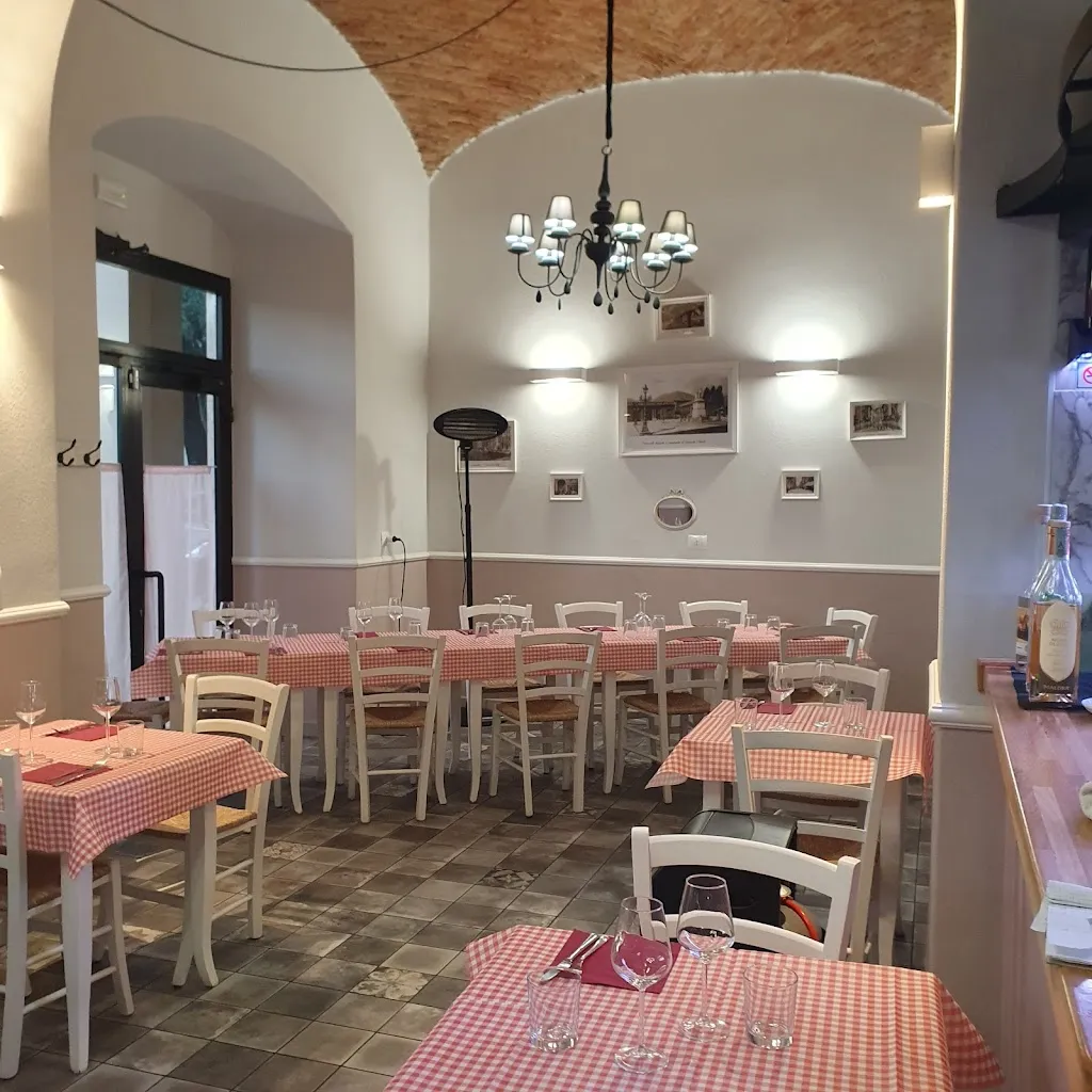 Pink Benny restaurant in La Spezia