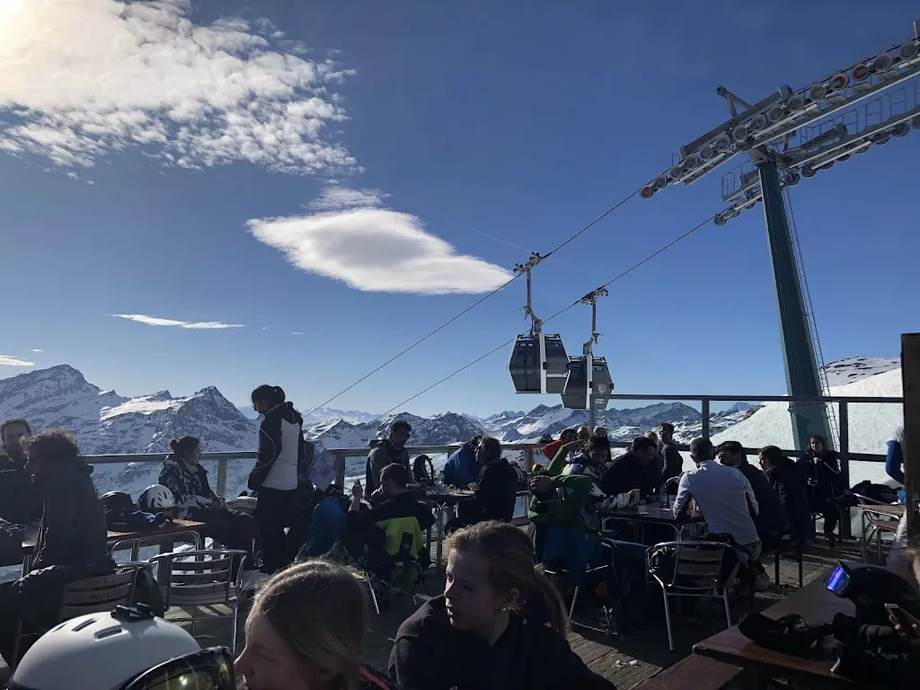 Fredrik Lindmark_Stolemberg_Gressoney-La-Trinitè_review