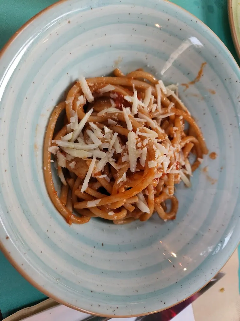 AHJ K_Toa degli Aranci_La Spezia_review