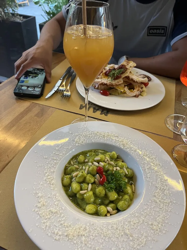 Ivonne Martínez Waldo_Maia e Battiston_La Spezia_recensione