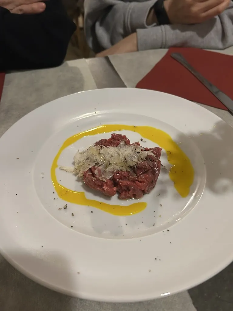 Ricardo Tubío-Pardavila_Al Solito Posto_La Spezia_review