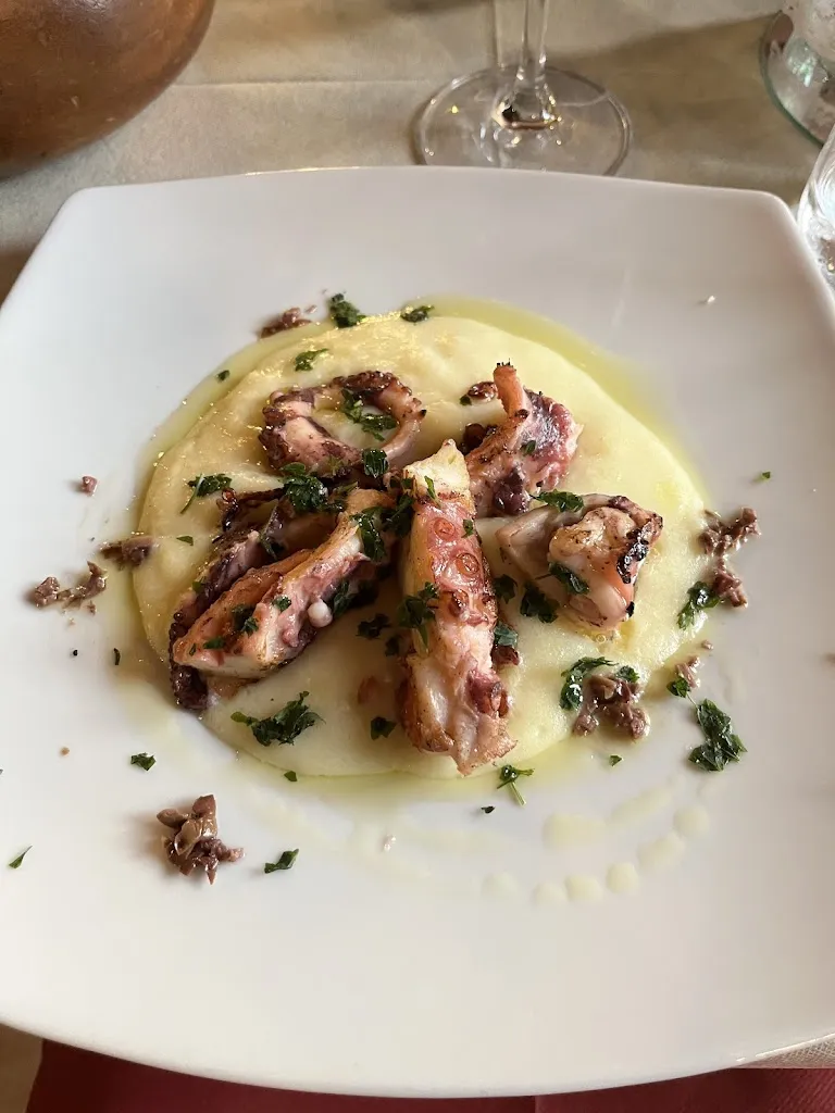 Al Solito Posto_La Spezia_slider_image_3