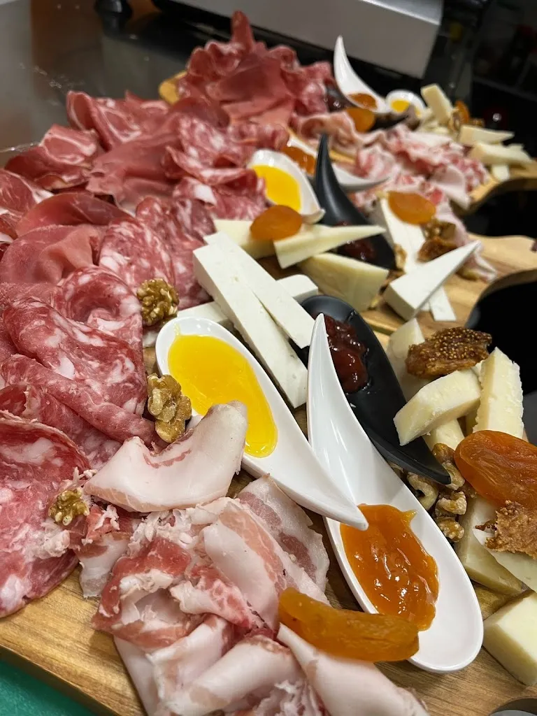 Ristorante Trattoria Le Antiche Terme_Mignanego_slider_image_1