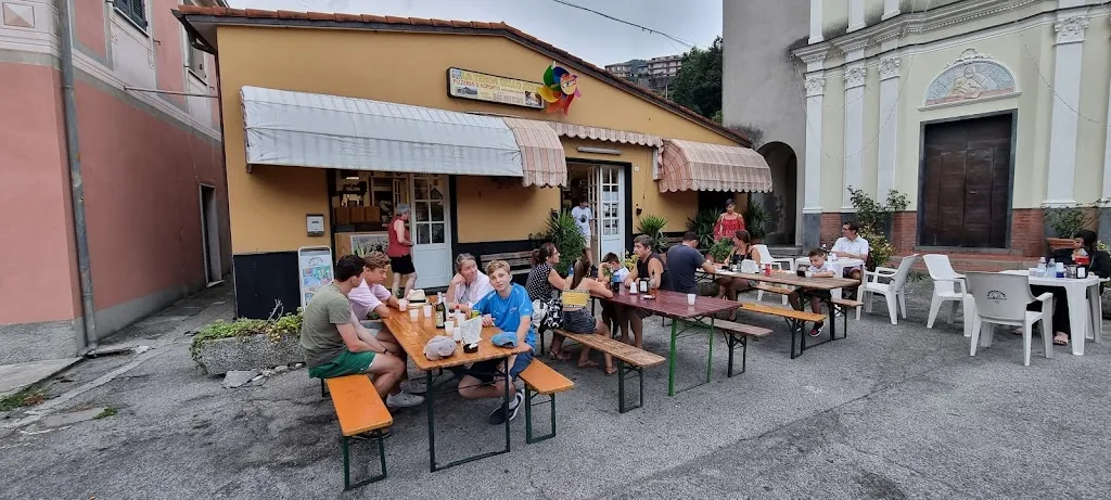 La tenda dello Zio restaurant in Moconesi