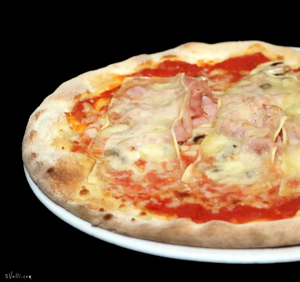 Pizzeria U Tecciu - bar - ristorante_Mendatica_slider_image_2