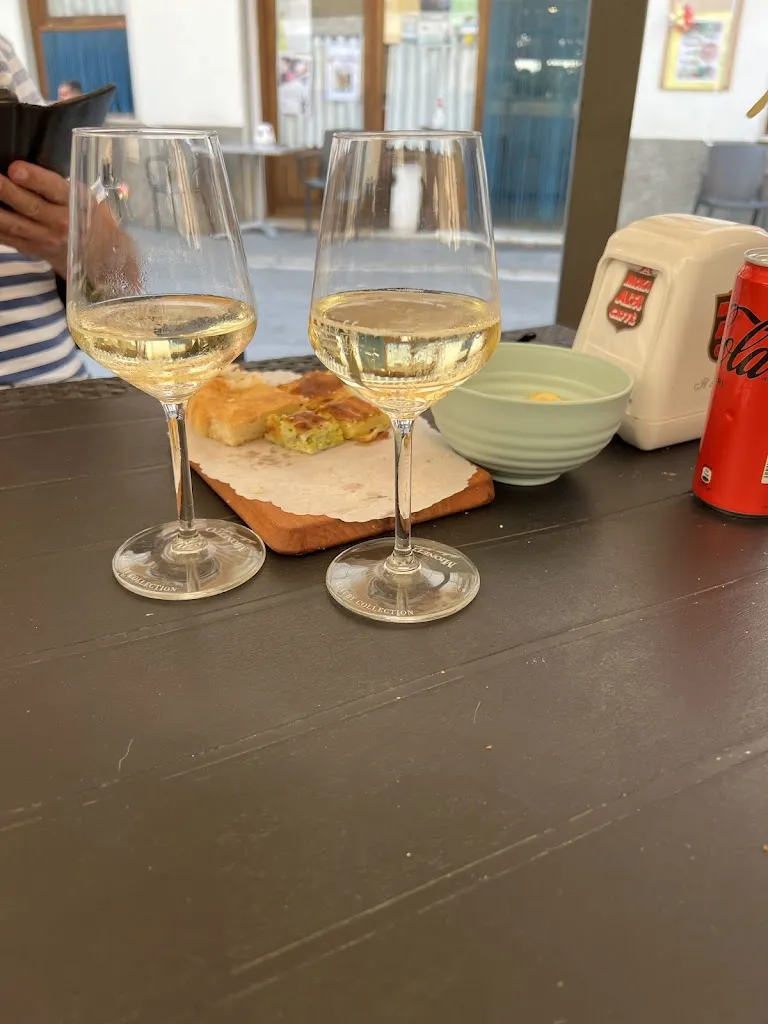 Niels s_Bar Capriolo_Molini di Triora_review