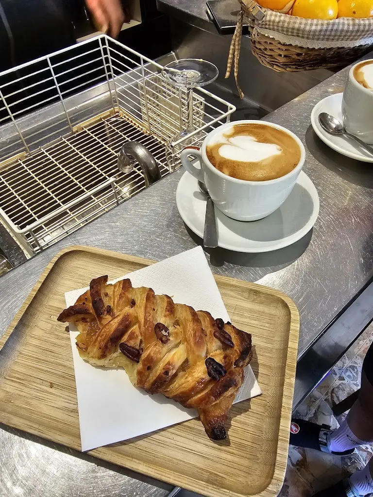 Giulio Valfrè_Bar Capriolo_Molini di Triora_review