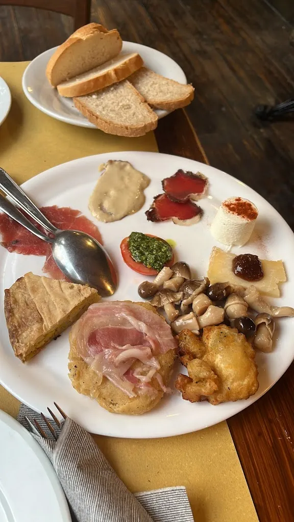 Silvia V_Bar Trattoria Ligure_Montalto Ligure_review