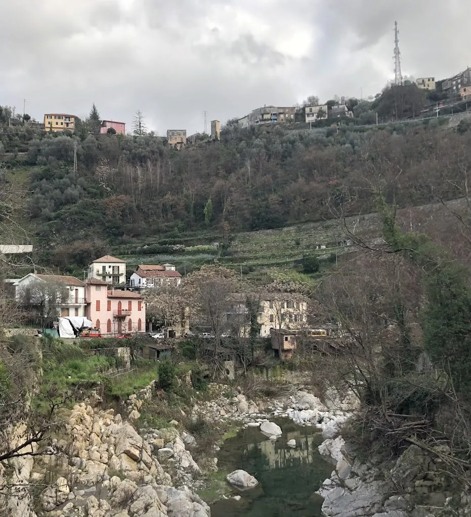 Jo Sanderson_Bar Trattoria Ligure_Montalto Ligure_review