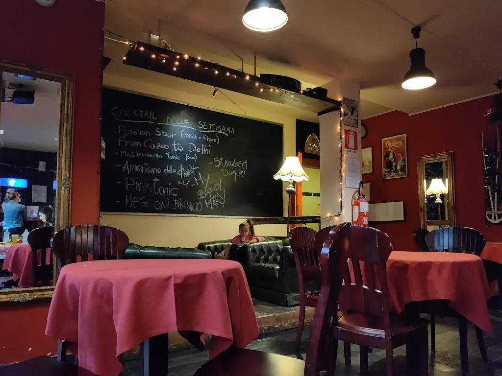 The Gordon's Pub_Gressoney-La-Trinitè_slider_image_3