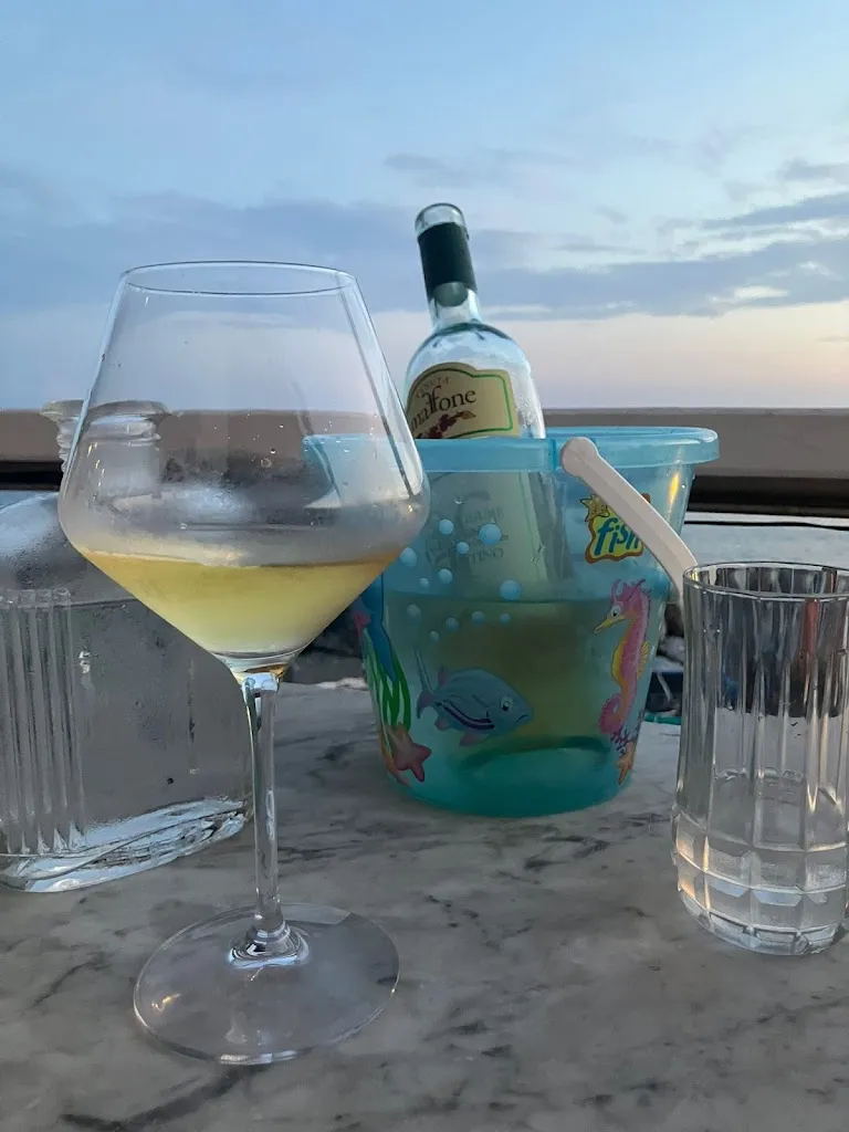 Stefania Trezzani_Amaremoneglia_Moneglia_review