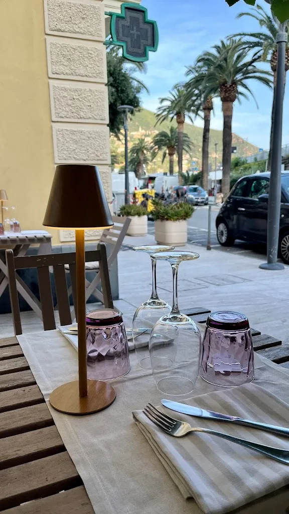Ristorante Derna restaurant in Moneglia