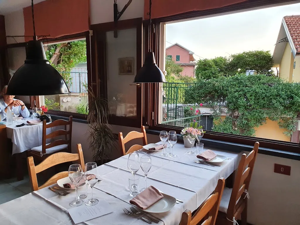 La Ruota Restaurant restaurant in Moneglia