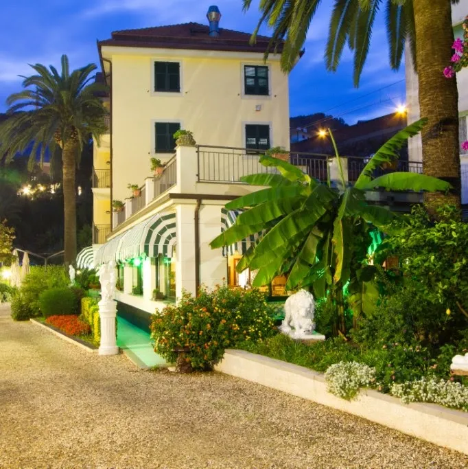 Hotel Villa Argentina_Moneglia_slider_image_1