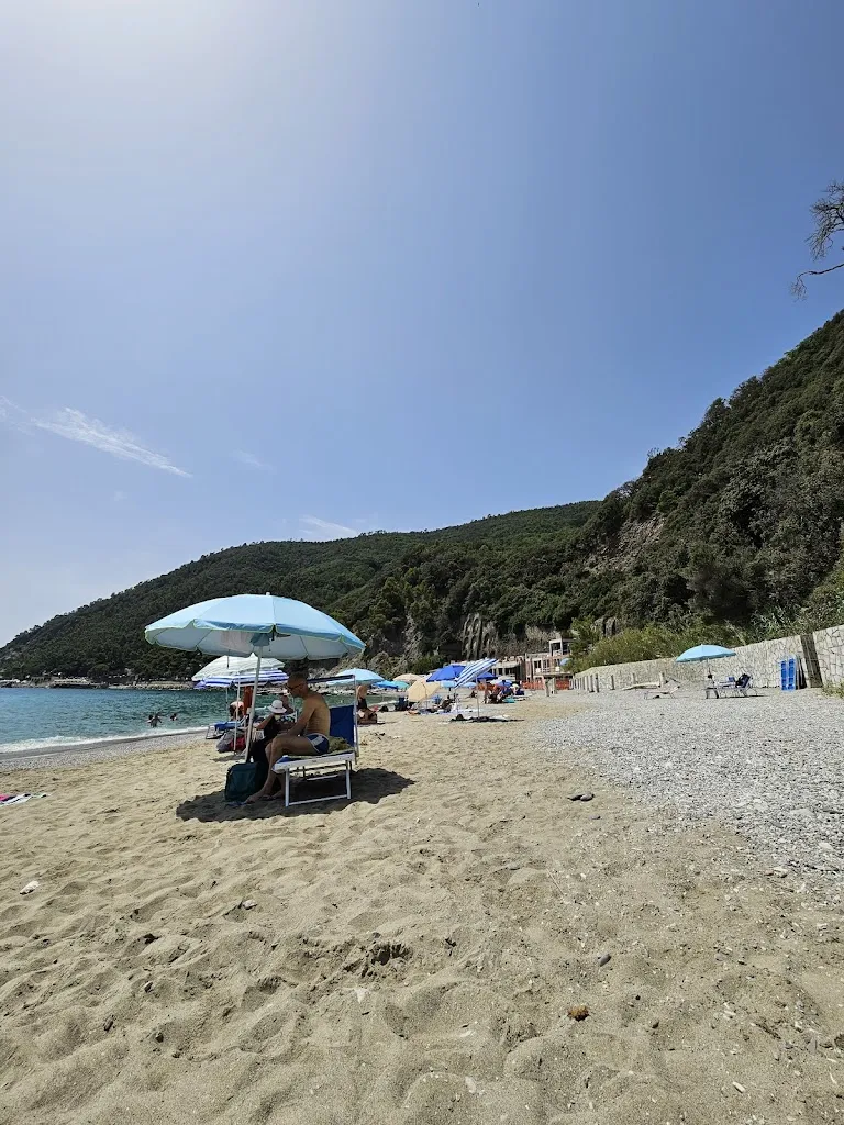 Emma Fundin_Bagni La Secca Sas_Moneglia_review