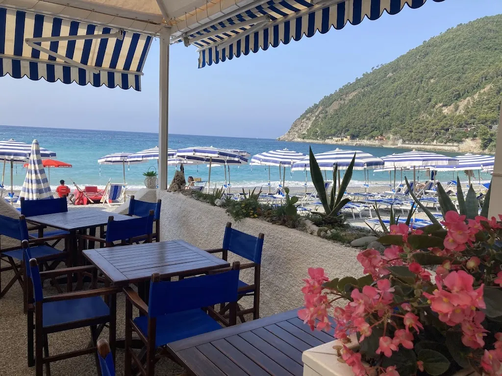 Bagni La Secca Sas_Moneglia_slider_image_3