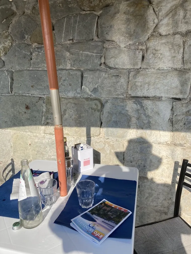 Pete Gee_Da Lillo Ristorante_Moneglia_reseña