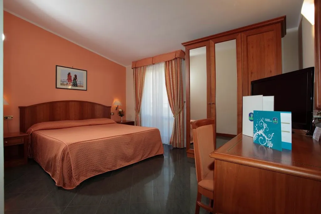 Piccolo Hotel restaurant in Moneglia