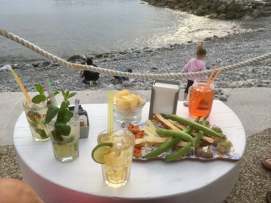 Bar Element_Moneglia_slider_image_3