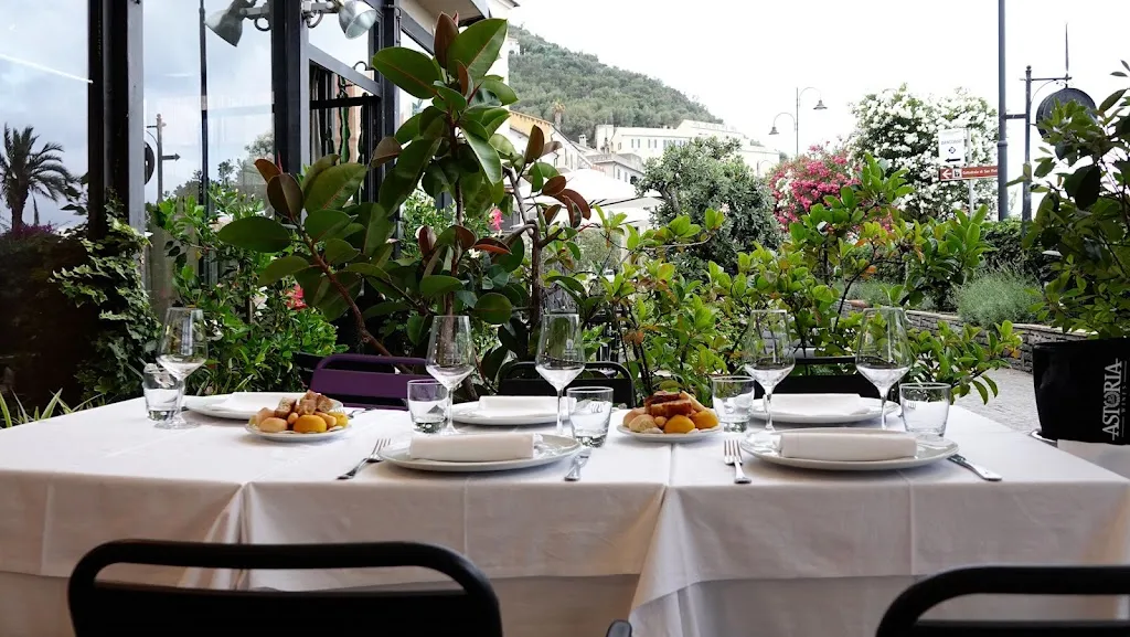 Ristorante da Pino L'originale restaurant in Noli