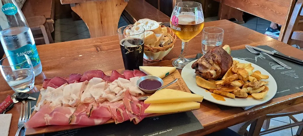 Bierfall birreria con cucina_Gressoney-Saint-Jean_slider_image_3