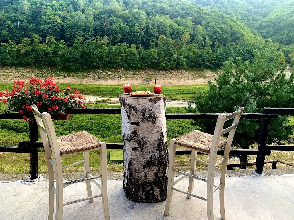 Luca Lanzilao_Al Mazut_Osiglia_review