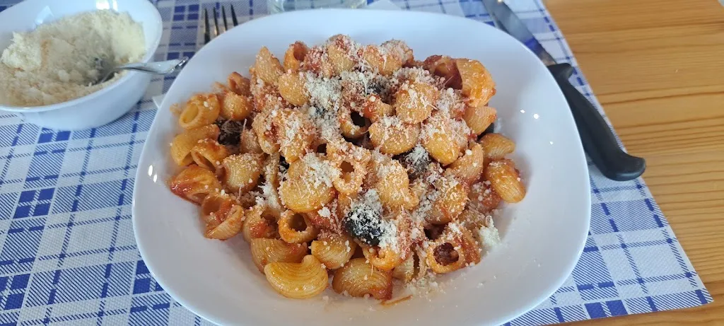 Massimiliano Alberti_La Bacolla & L’Imbarcadero_Osiglia_review