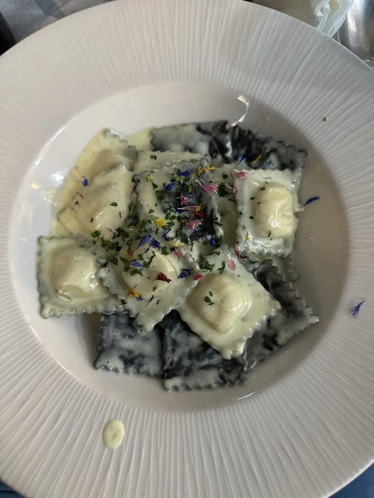 Dr Alfonso Vega_Moretto Lady_Monterosso al Mare_review