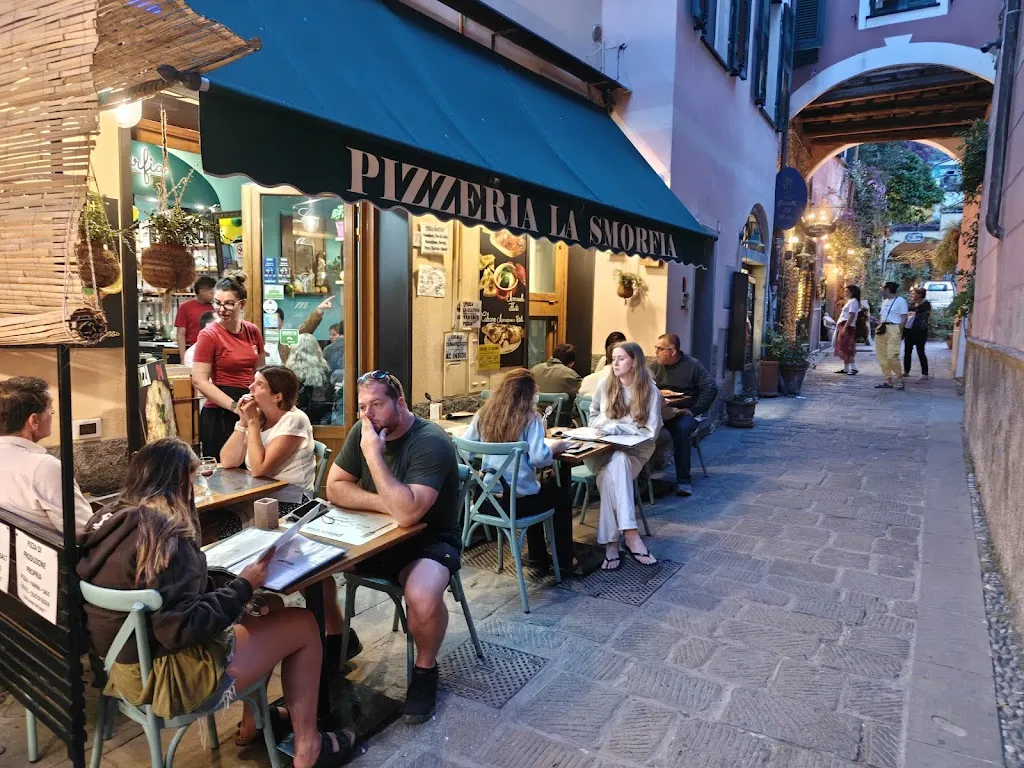 Pizzeria La Smorfia_Monterosso al Mare_slider_image_1