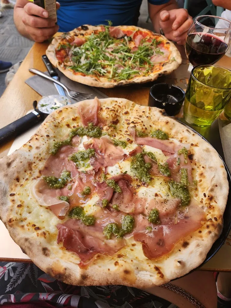 Pizzeria La Smorfia_Monterosso al Mare_slider_image_2