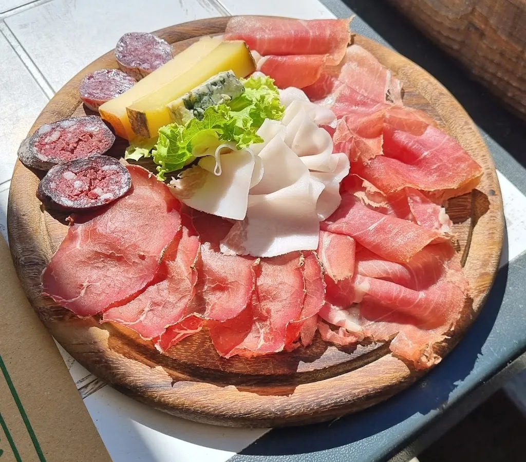 Bar Ristorante Lago Gover_Gressoney-Saint-Jean_slider_image_3