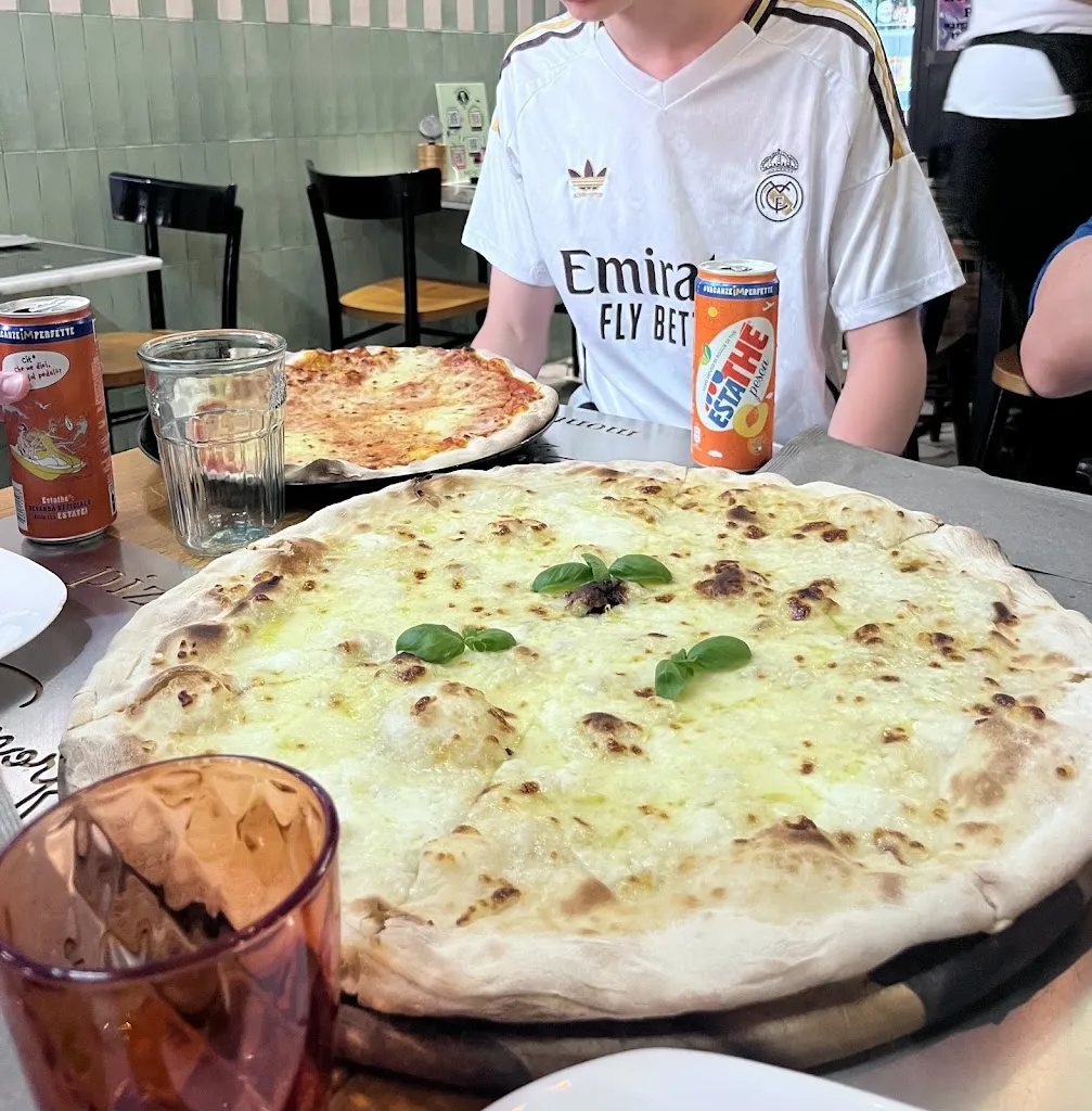 Merrill M._Ristorante Pizzeria Da Ely_Monterosso al Mare_review