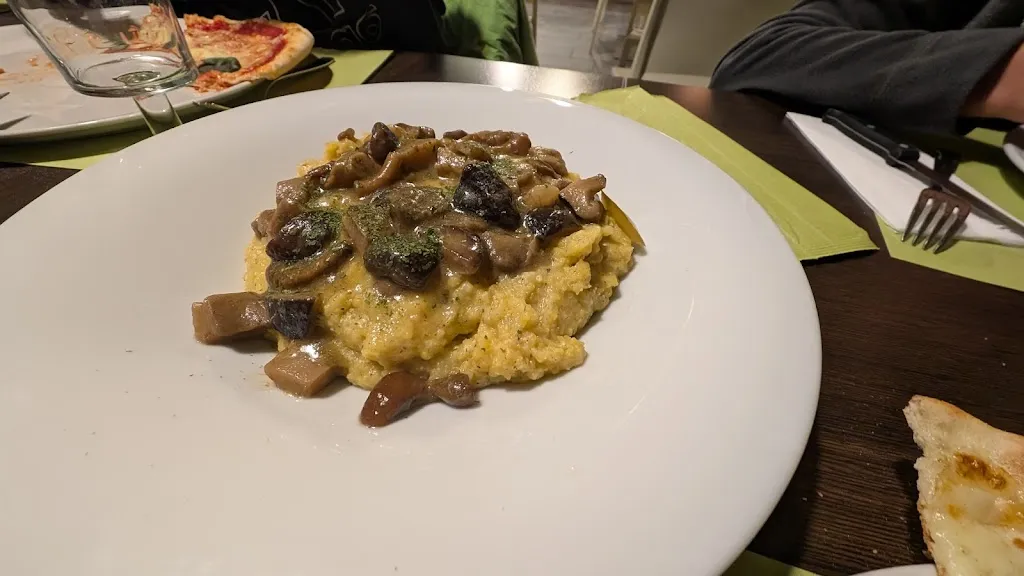 Justin Kramm_The Weiss - Bistrot & Rooms_Gressoney-Saint-Jean_review