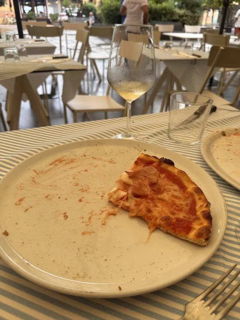 Crystal Caruthers_La Marina_Monterosso al Mare_review