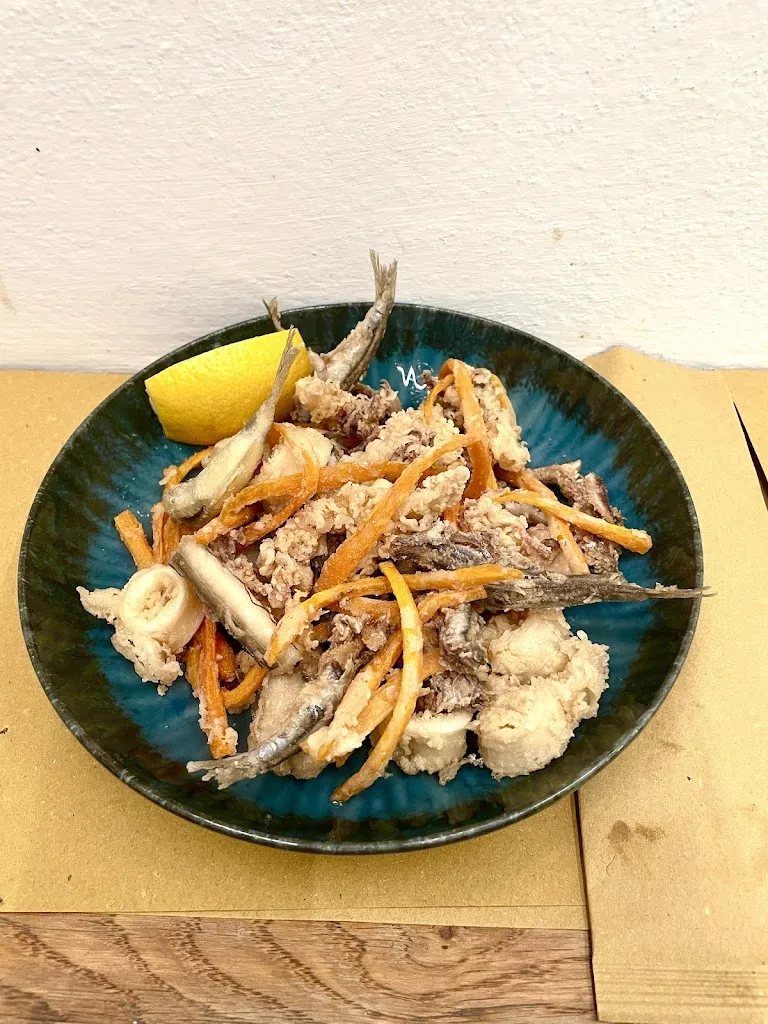 Hansheng Chen_Il Gattaccio - Acciugheria & Street Food_Monterosso al Mare_review