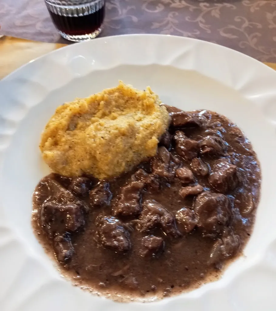 Ristorante Pizzeria Lo Stambecco_Gressoney-Saint-Jean_slider_image_3