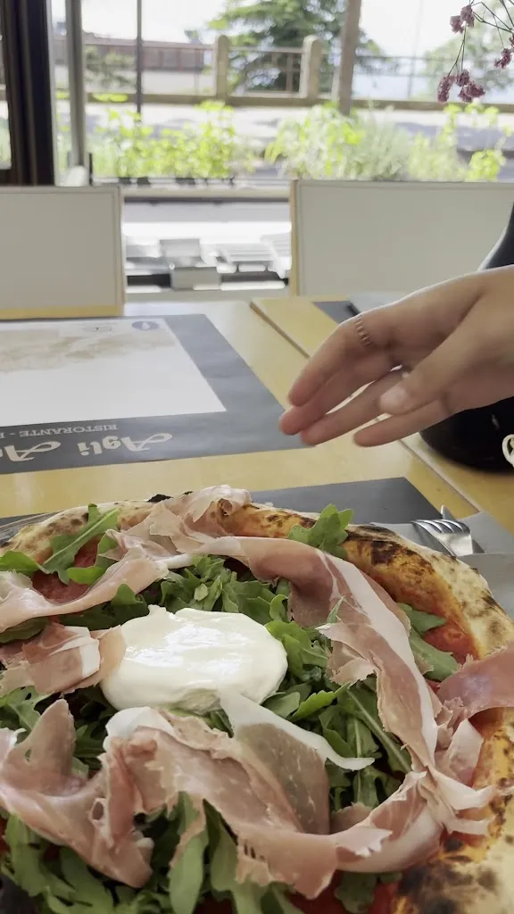 Ristorante Cacciatori_Osteria dei Cacciatori-Stella_slider_image_1