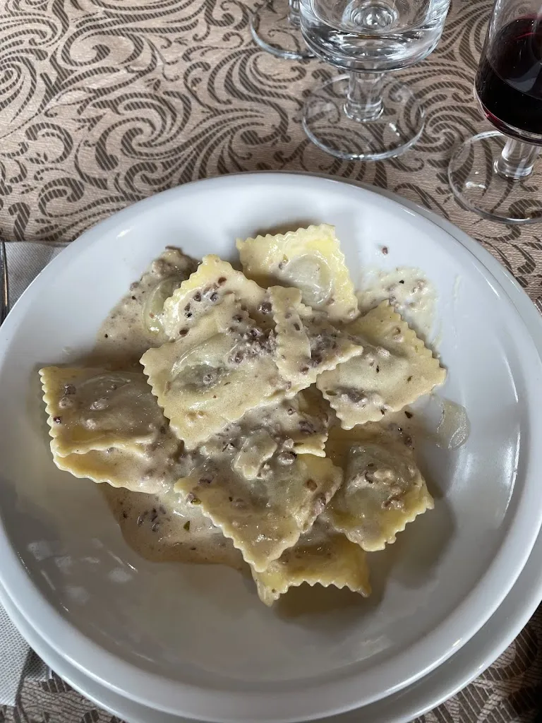 Gea Brachet Cota_Osteria dei cacciatori_Osteria dei Cacciatori-Stella_recensione