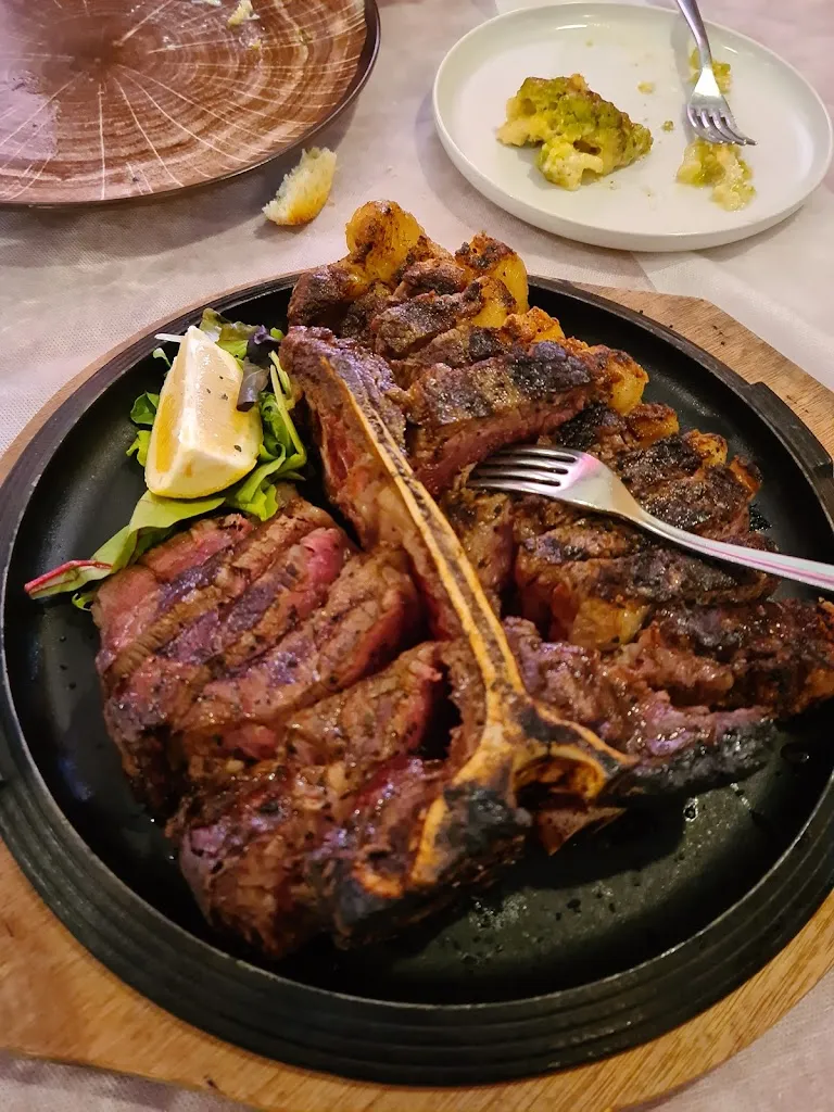 Trattoria Al Cacciatore_Osteria dei Cacciatori-Stella_slider_image_3