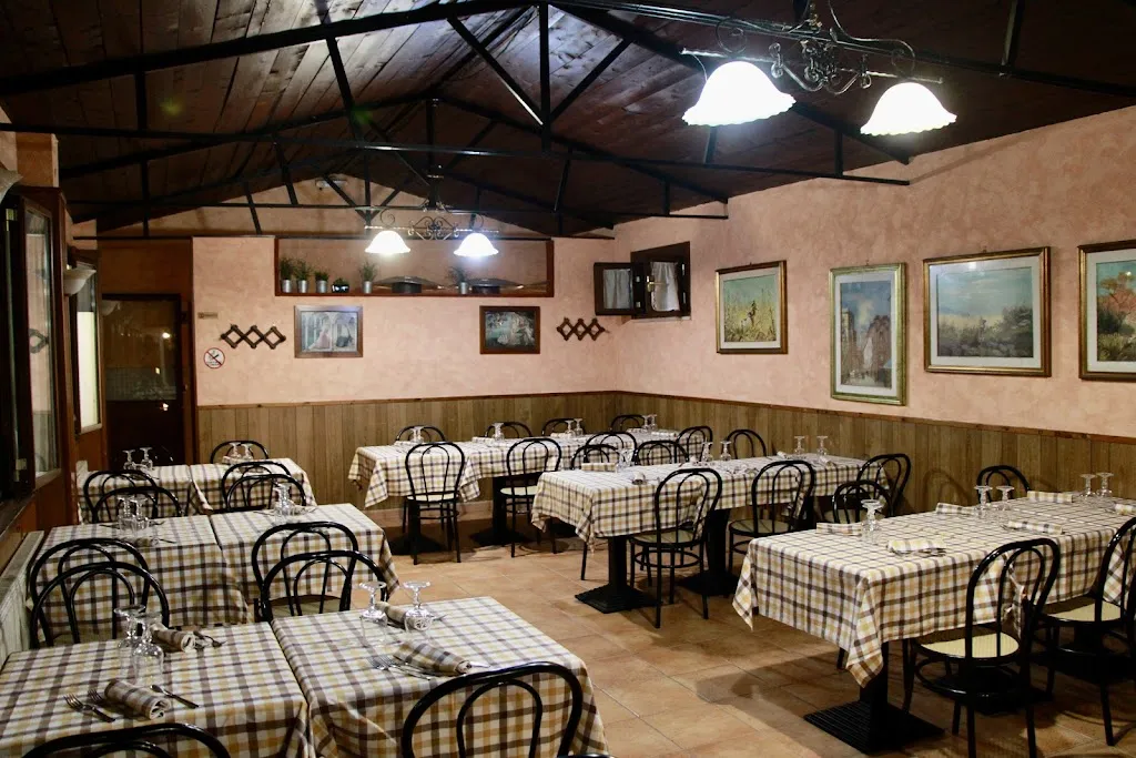 Trattoria Dei Cacciatori Roma_Osteria dei Cacciatori-Stella_slider_image_1