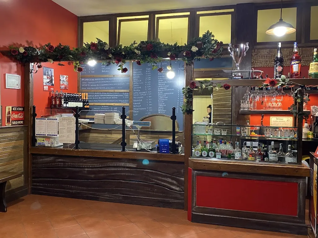 Péter Nagy_Lapo'S Pizza & Drink_Padivarma_recensione