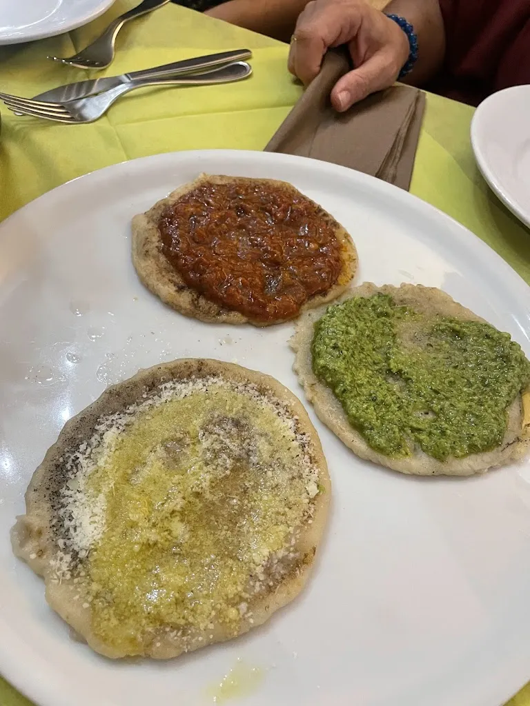 Ristorante Da Pietro di Alomai G_Padivarma_slider_image_3