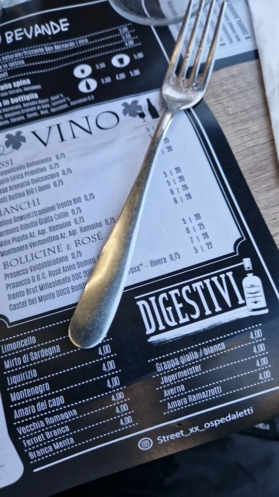 Street XX Bar & Ristorante_Ospedaletti_slider_image_2