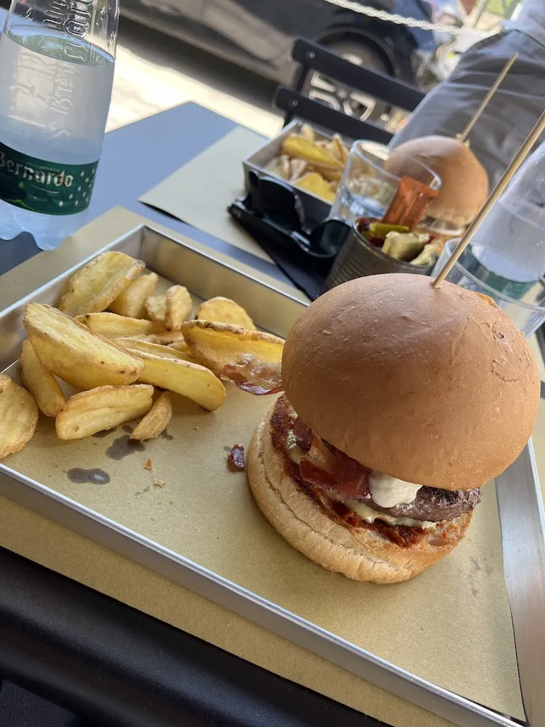 Shima Abdolahi_DAL BAFFO_Ospedaletti_review