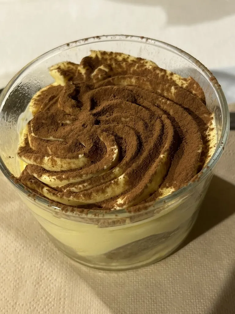 Alexandra Galajda_Il Cantuccio_Ospedaletti_review