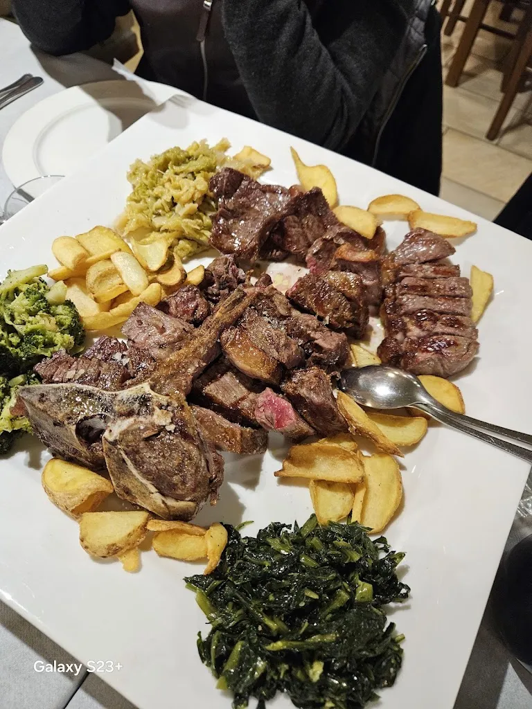 Ristorante Pizzeria Da Ermanno e Milva_Campli_slider_image_3