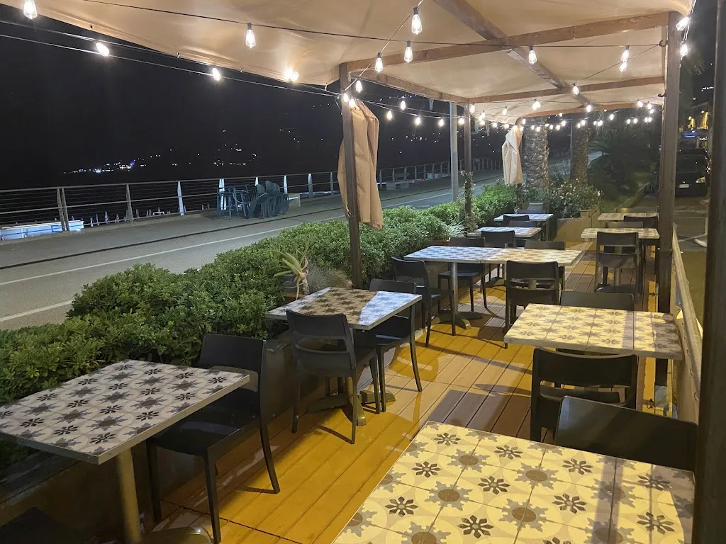 Gagian Bar Bistrò_Ospedaletti_slider_image_3